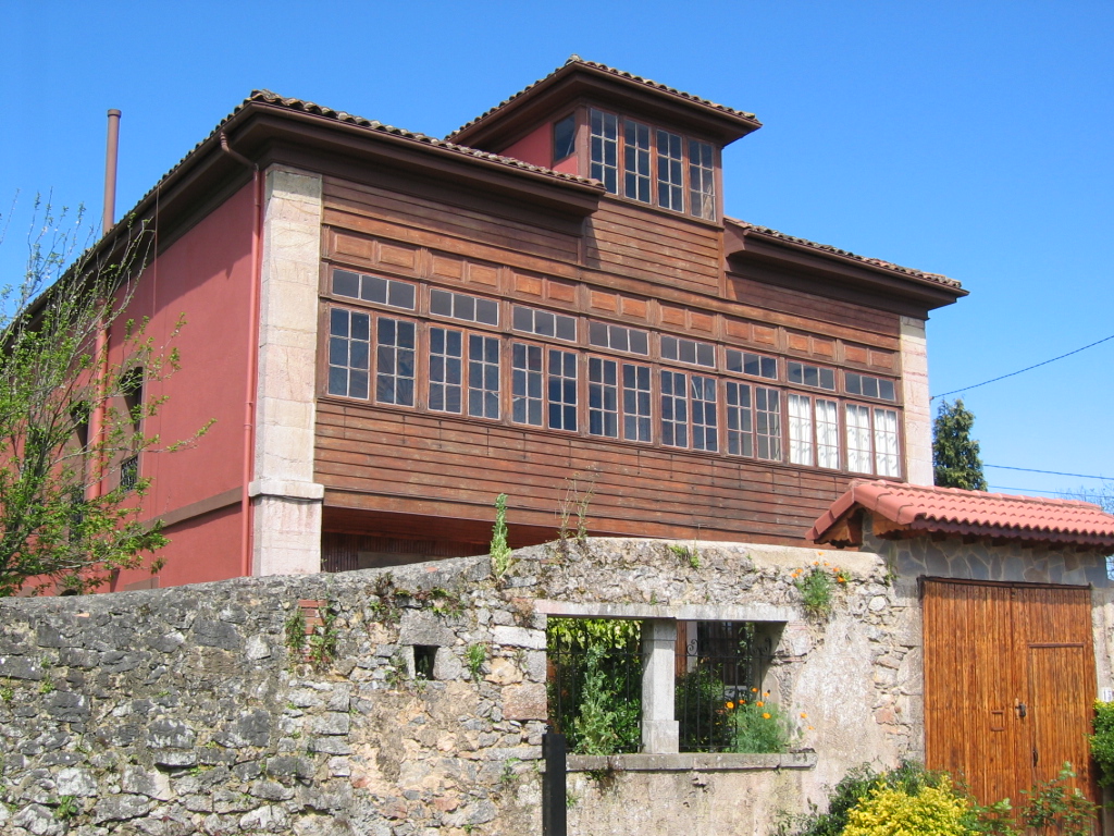 Casa Chintona en Tuernes el Grande